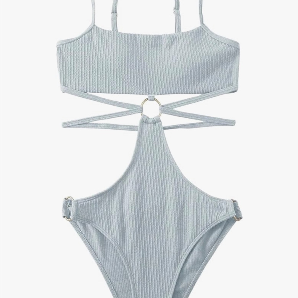 One-piece cutout swimsuit - Picture 3 of 5